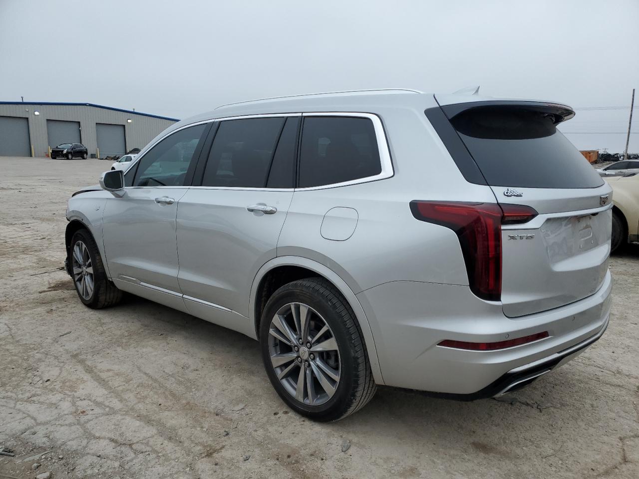 2020 CADILLAC XT6