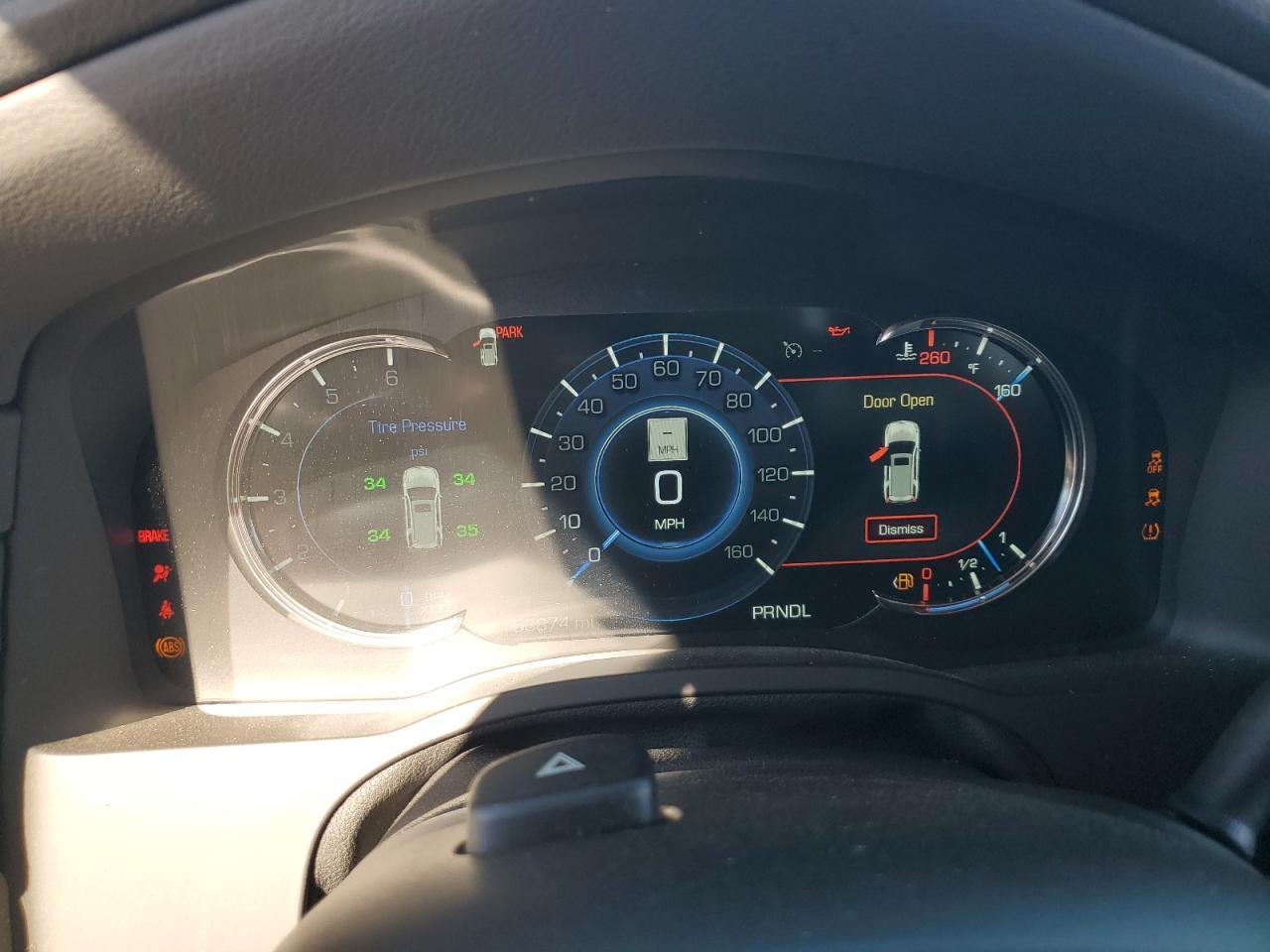 2018 CADILLAC ESCALADE