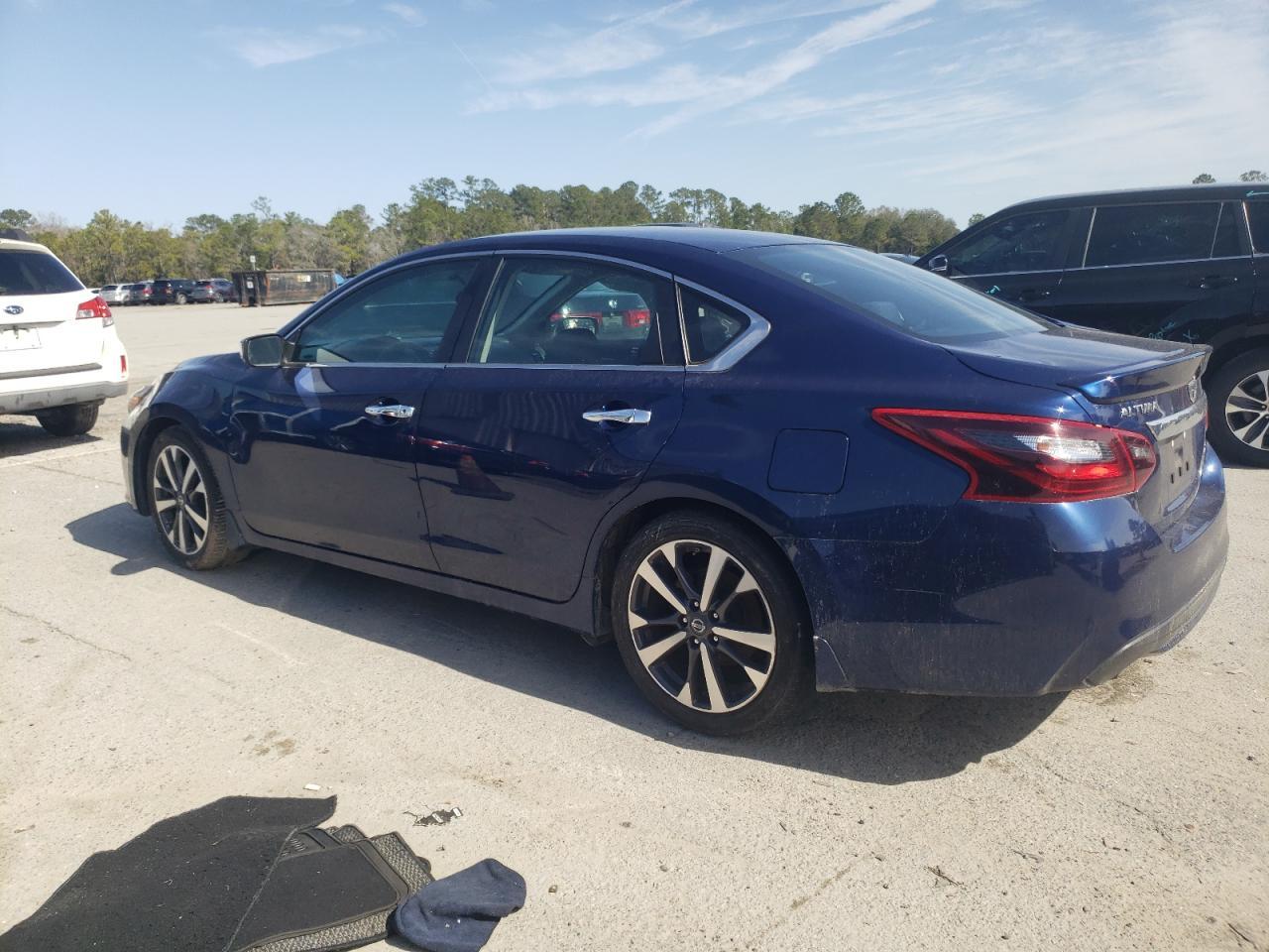 2017 NISSAN ALTIMA
