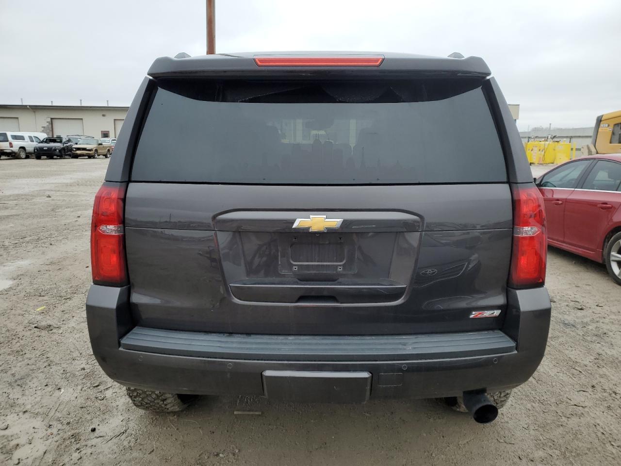 2016 CHEVROLET Tahoe