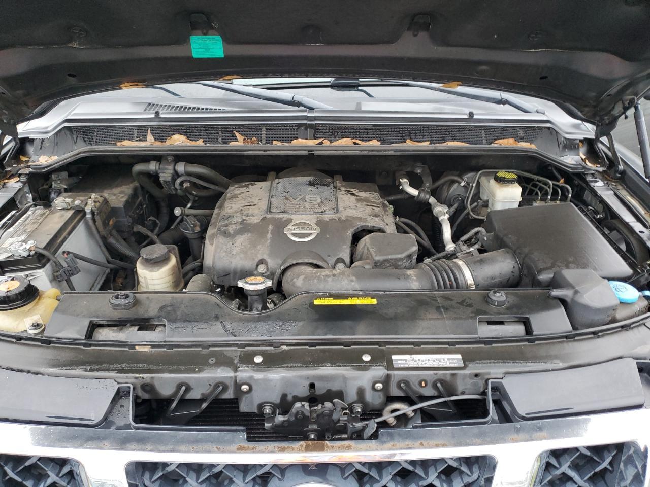 2011 NISSAN Titan