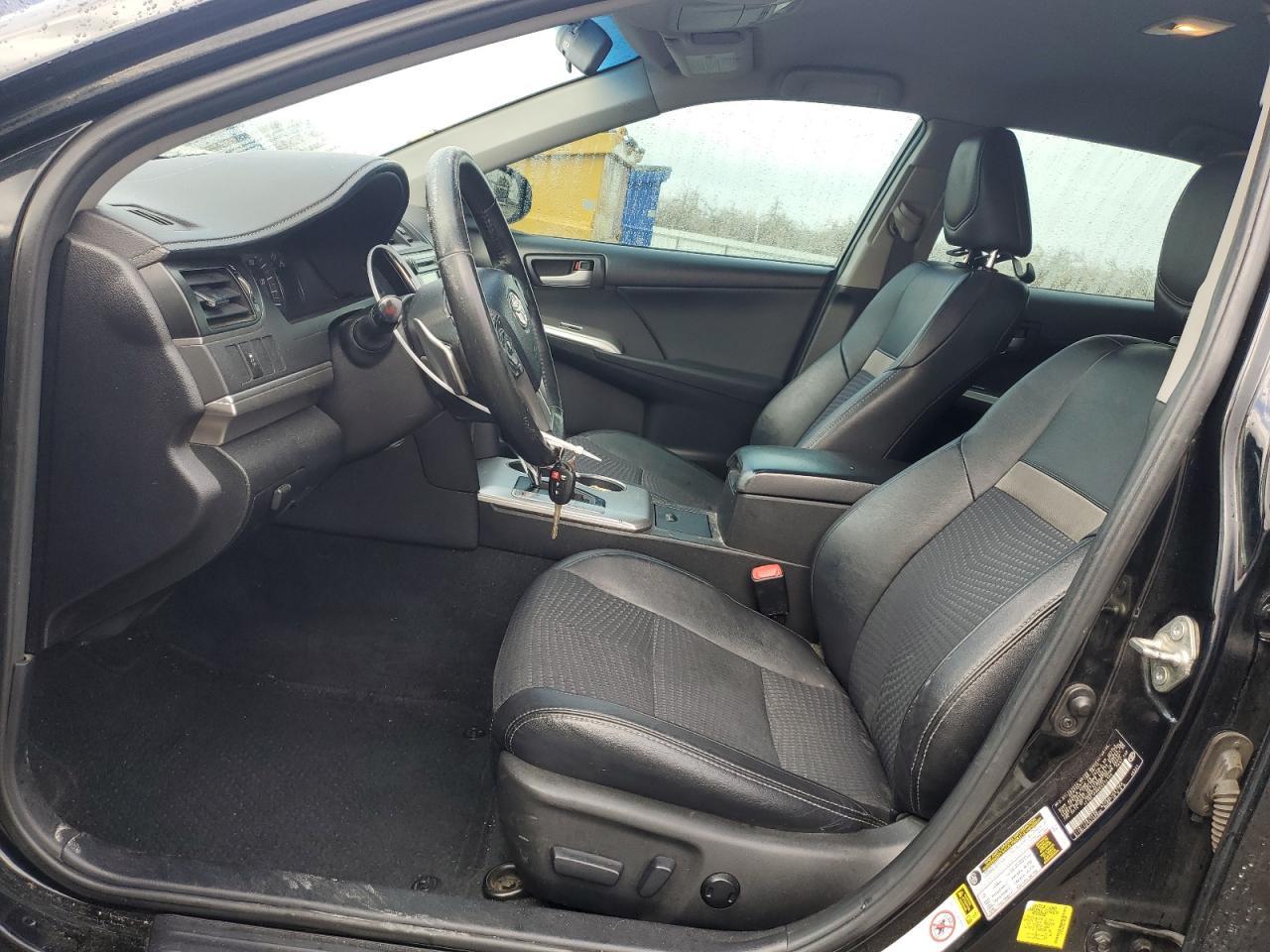 2014 TOYOTA CAMRY