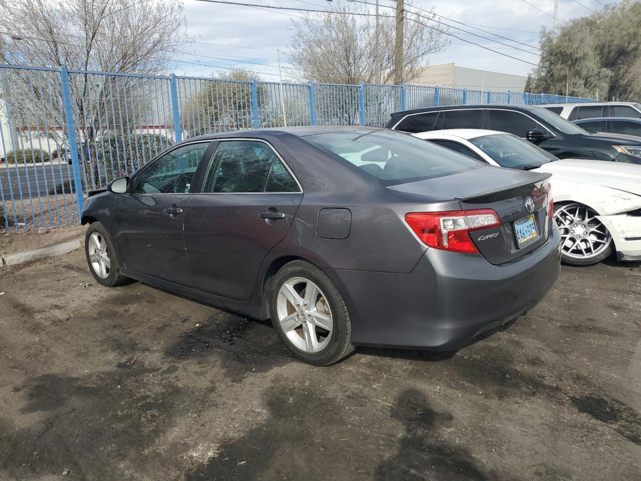 2014 TOYOTA CAMRY