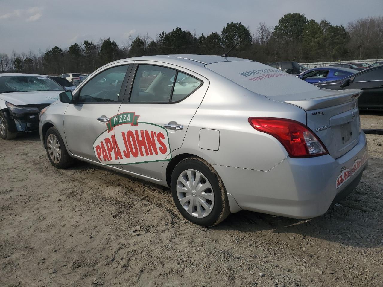 2017 NISSAN VERSA