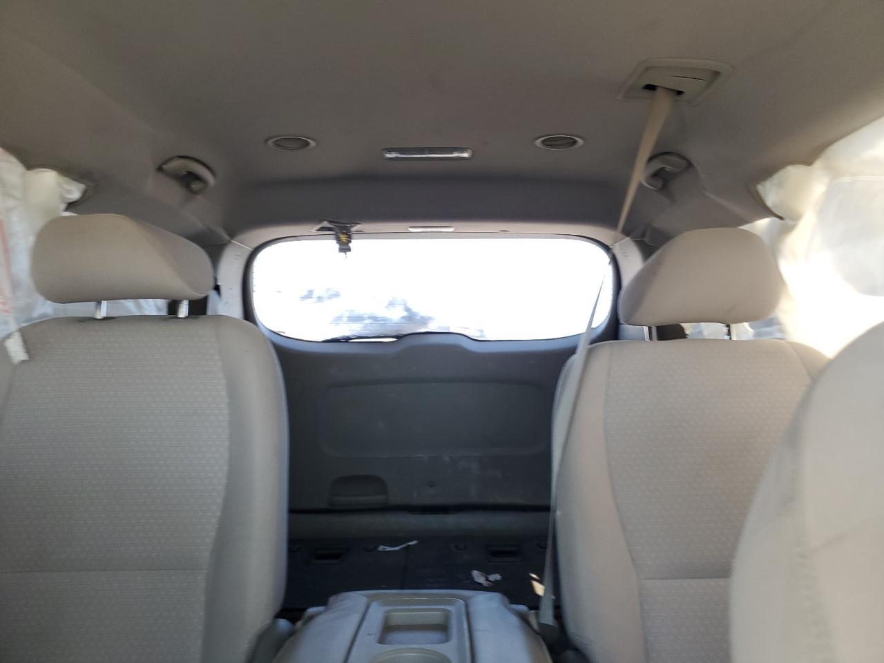 2016 KIA SEDONA