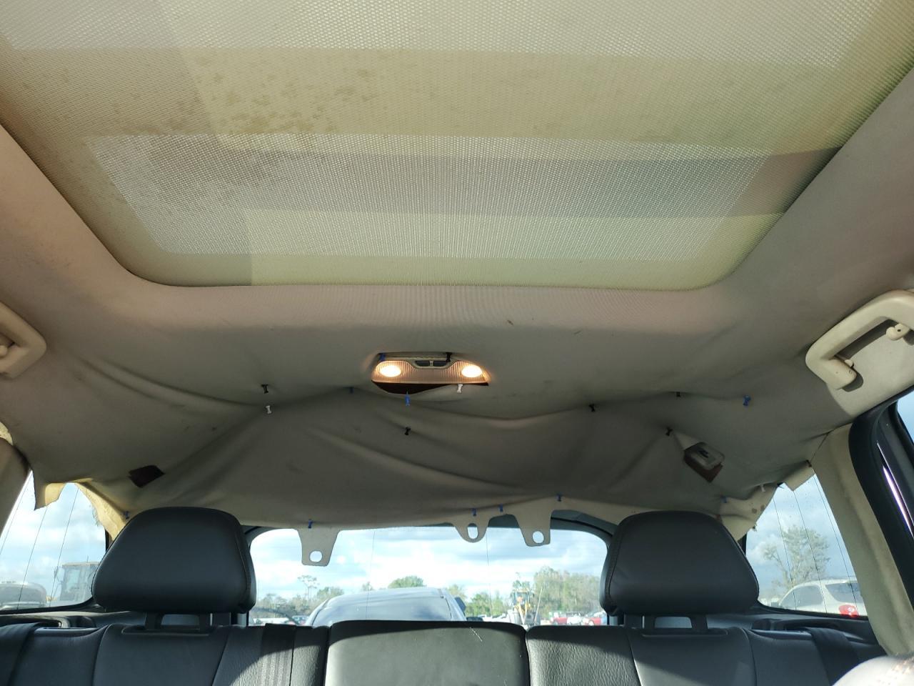 2011 VOLVO XC60