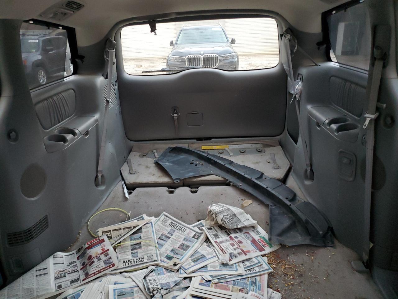 2009 TOYOTA SIENNA