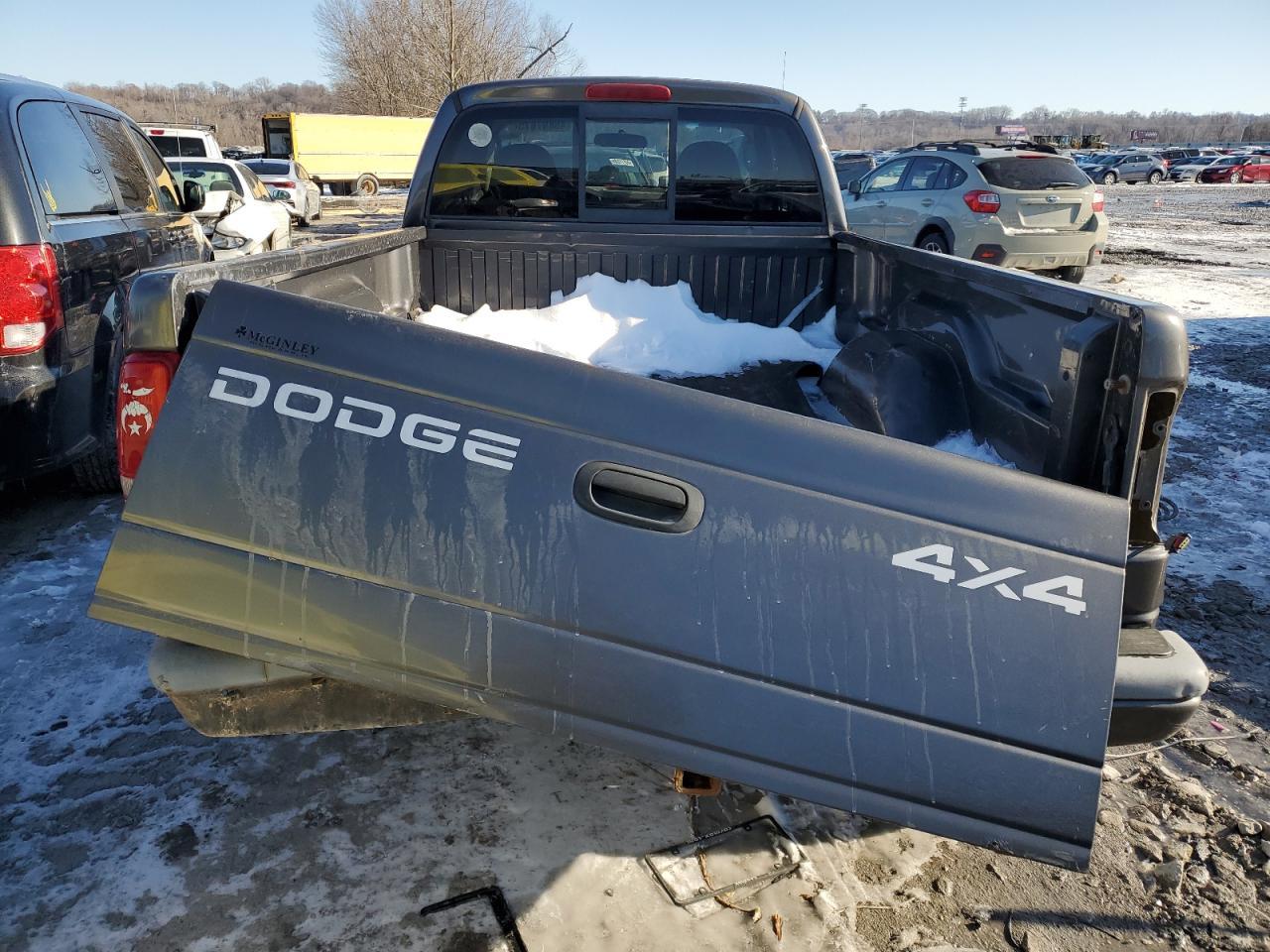 2002 DODGE Dakota