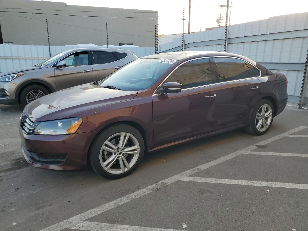 2014 VOLKSWAGEN Passat