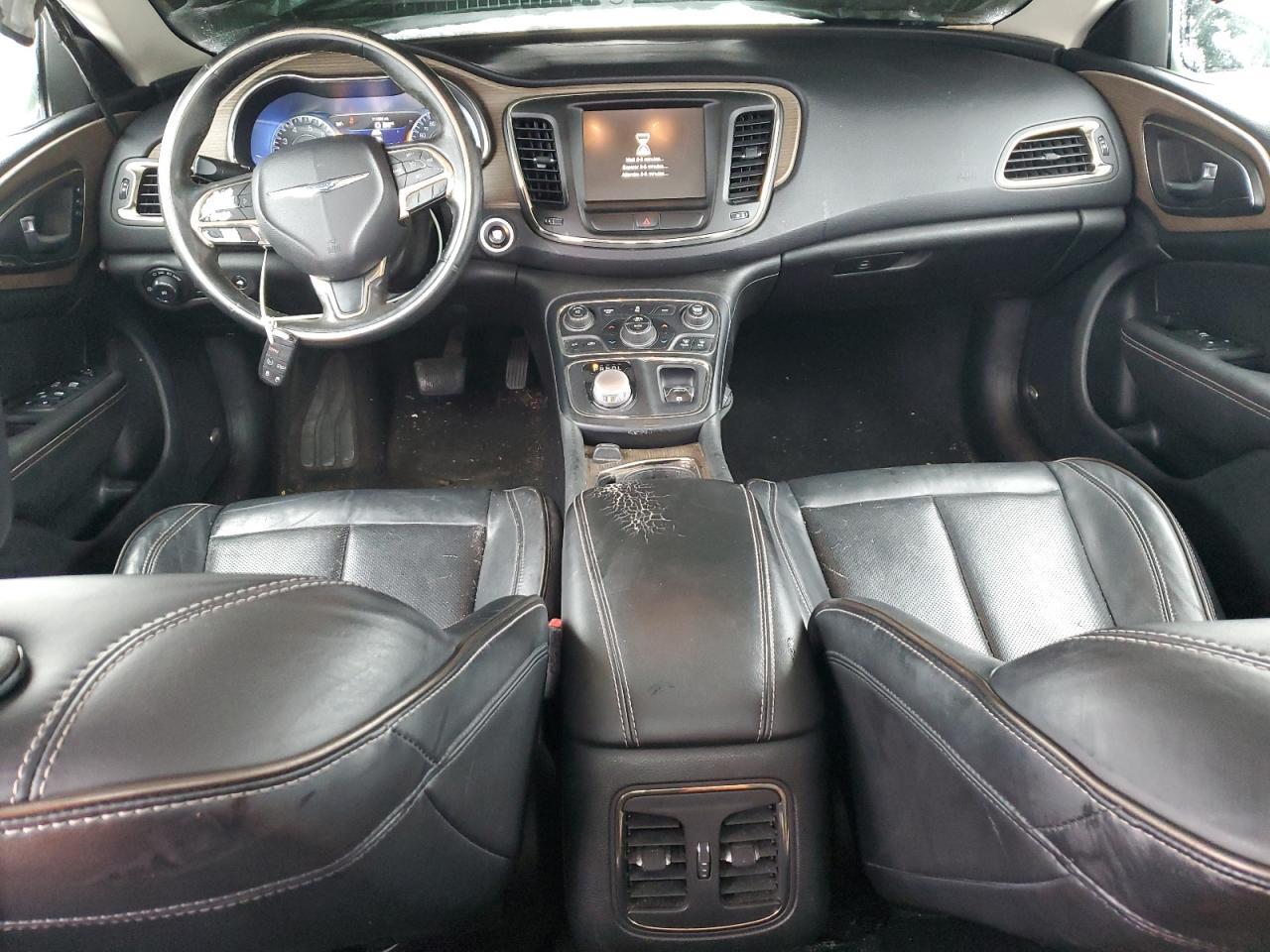 2015 CHRYSLER 200