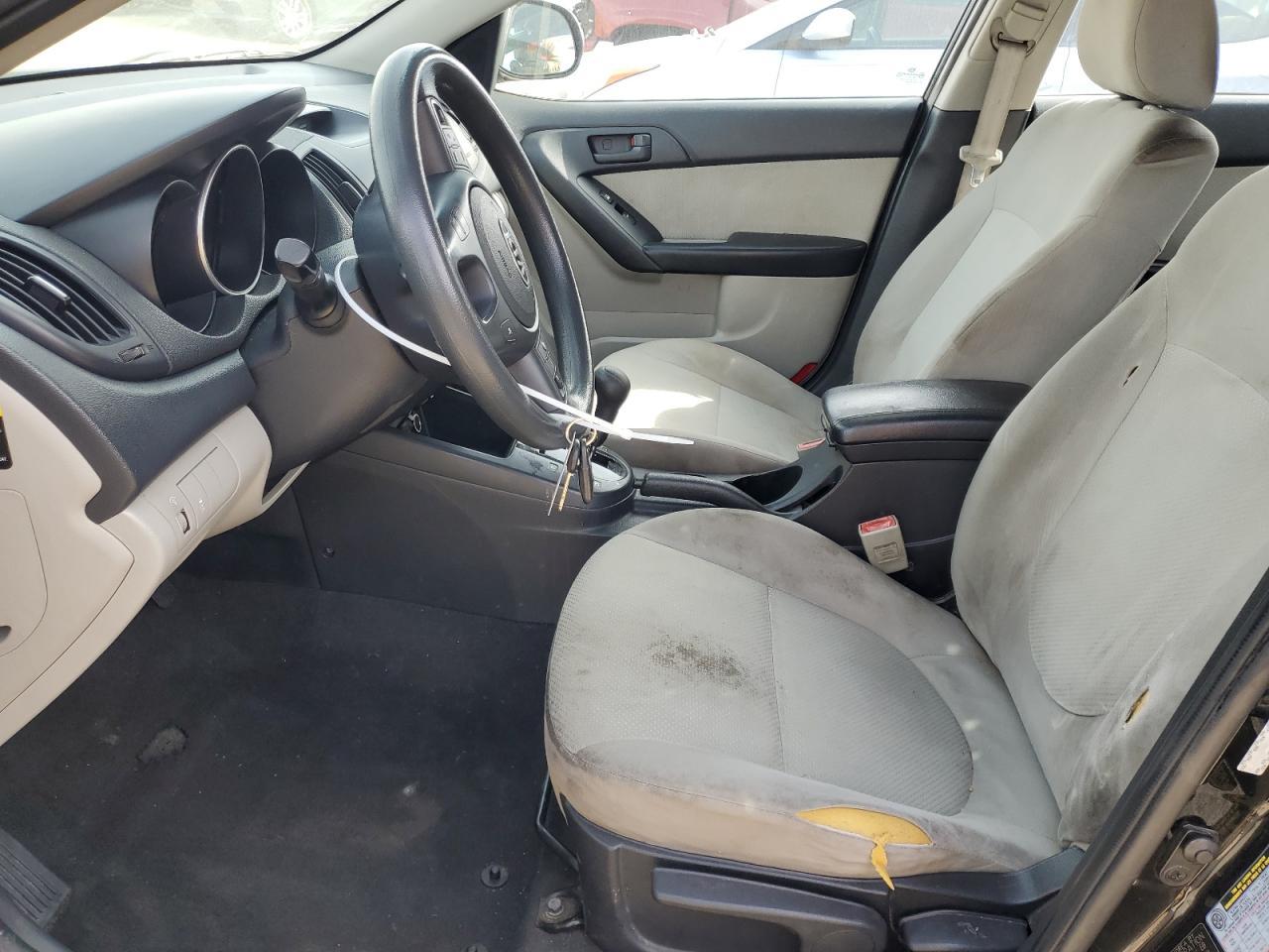 2010 KIA FORTE