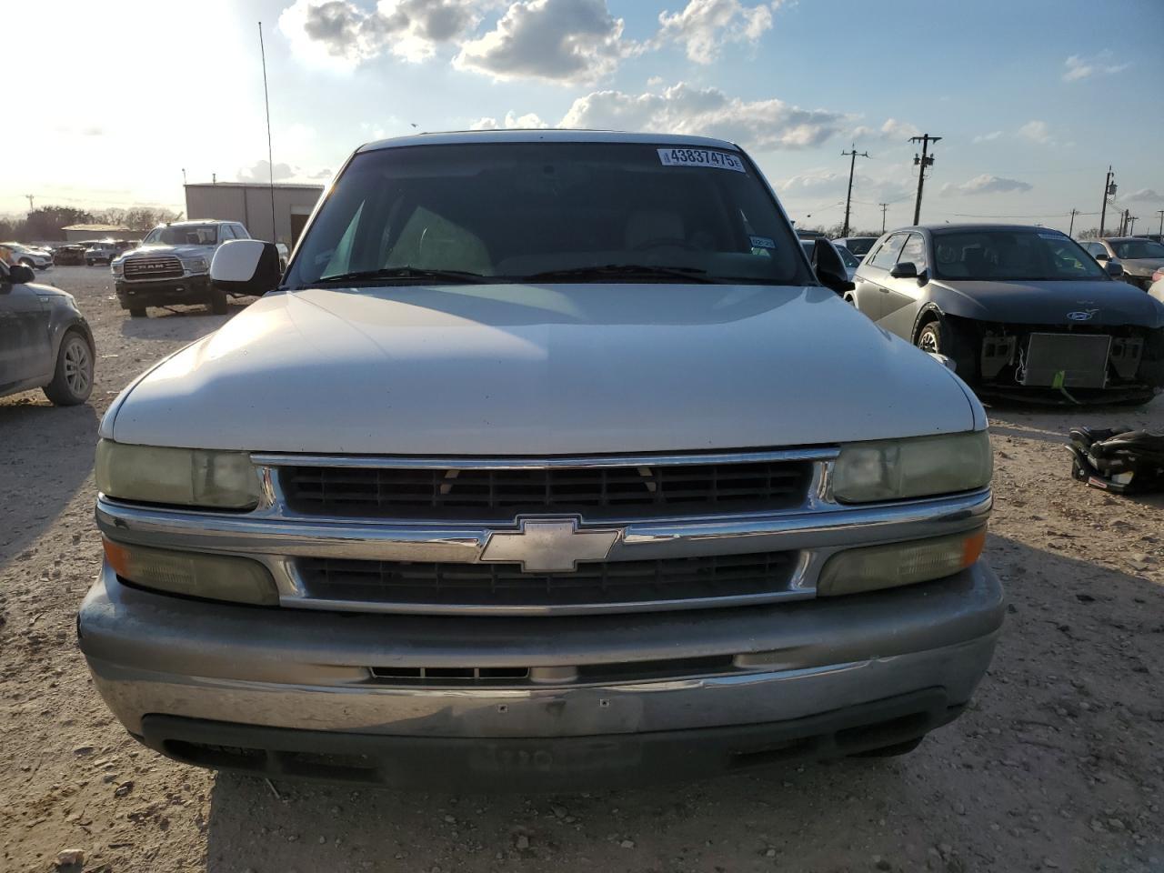 2003 CHEVROLET Suburban