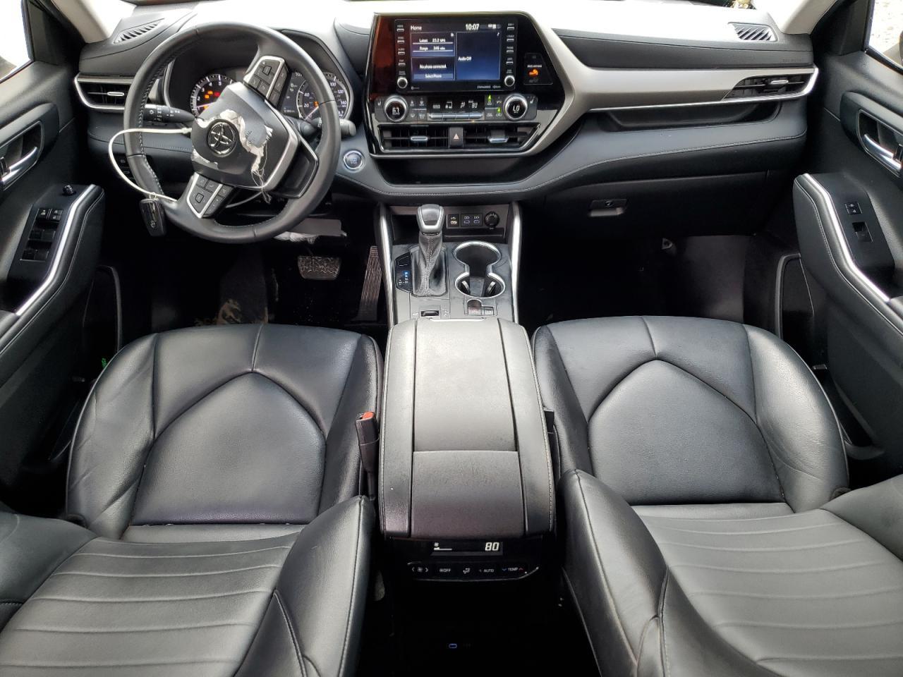 2022 TOYOTA HIGHLANDER