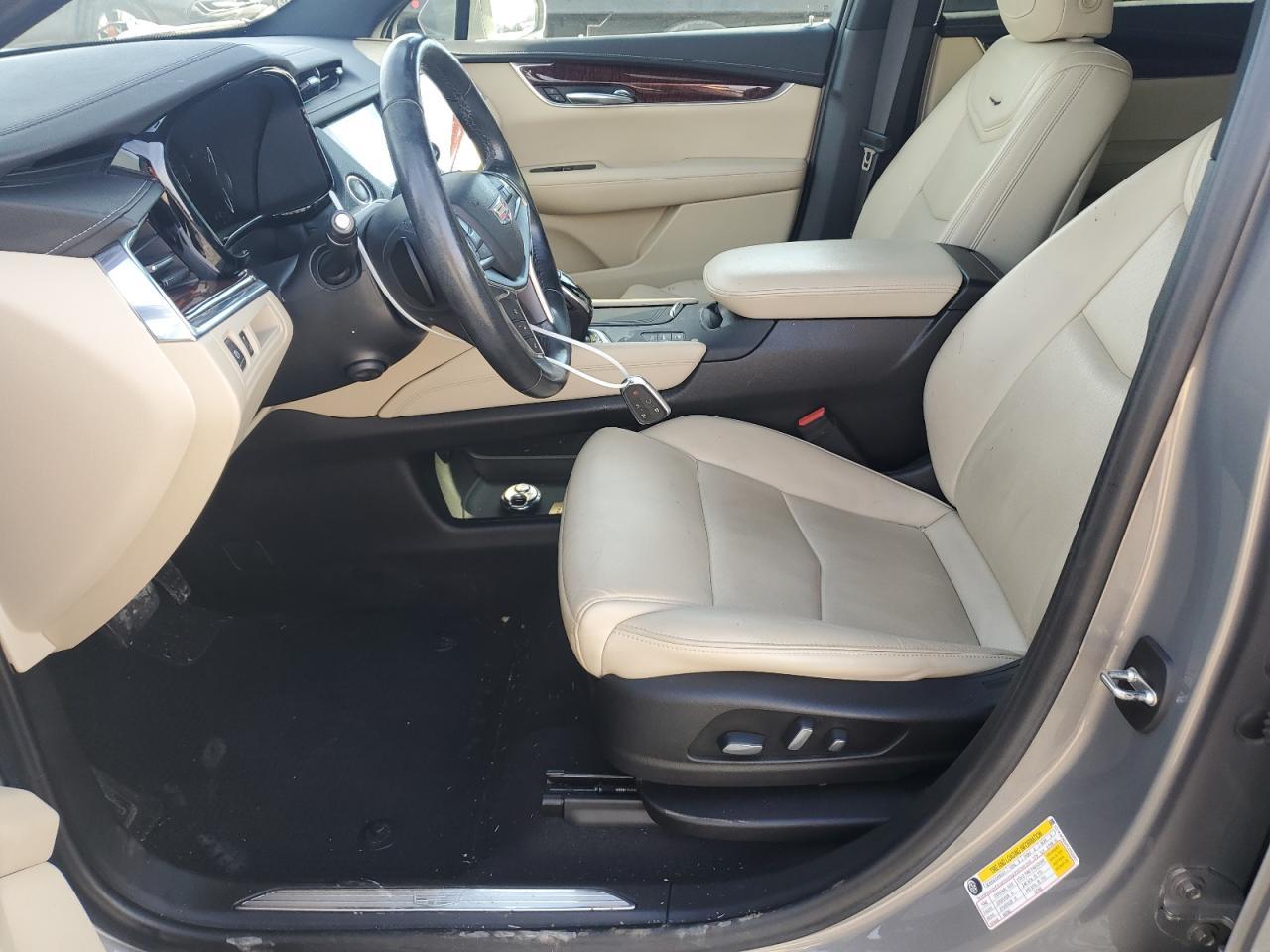 2019 CADILLAC XT5