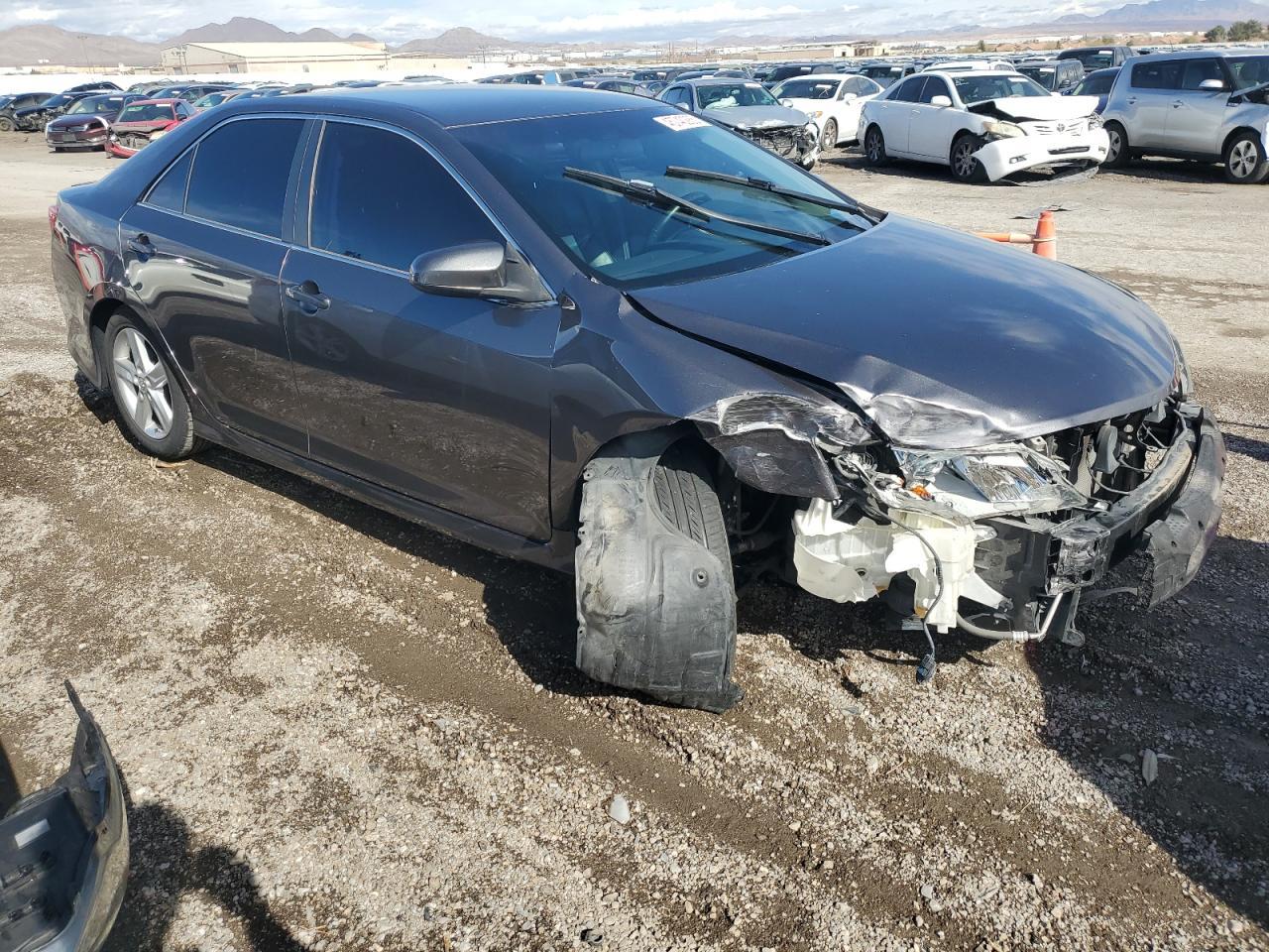 2014 TOYOTA CAMRY
