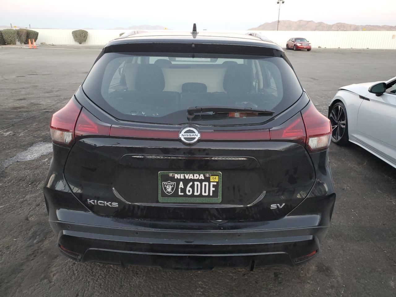 2021 NISSAN KICKS