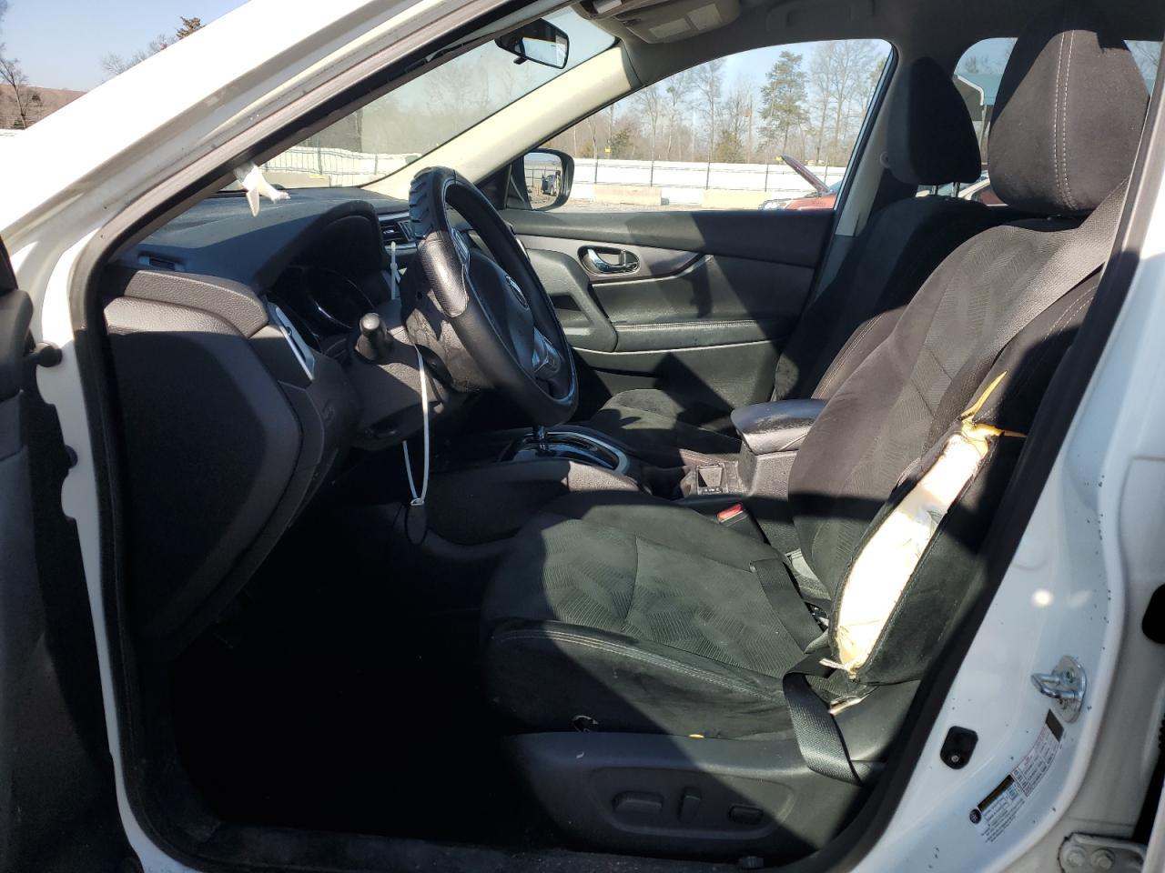 2015 NISSAN ROGUE