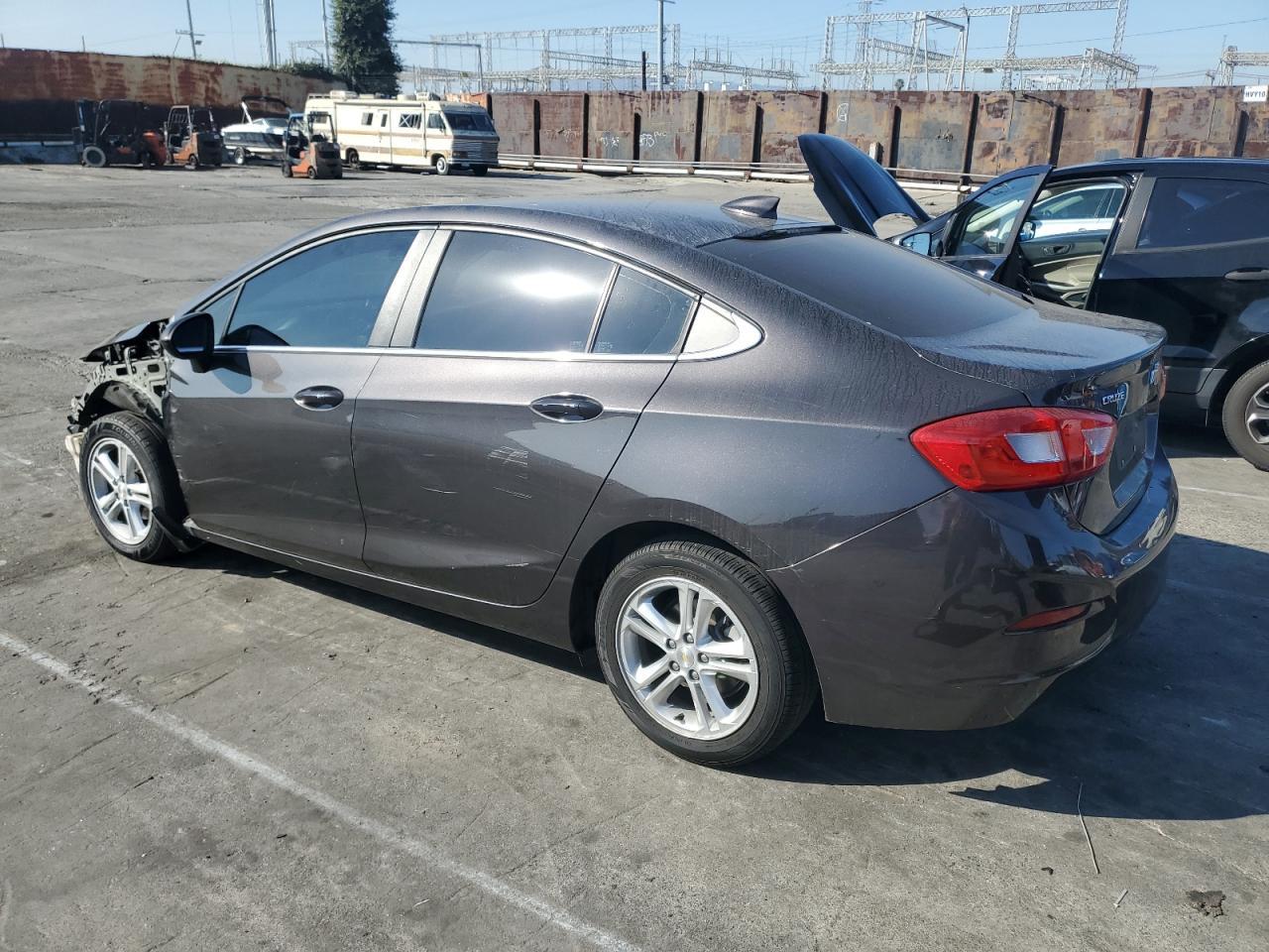 2017 CHEVROLET CRUZE