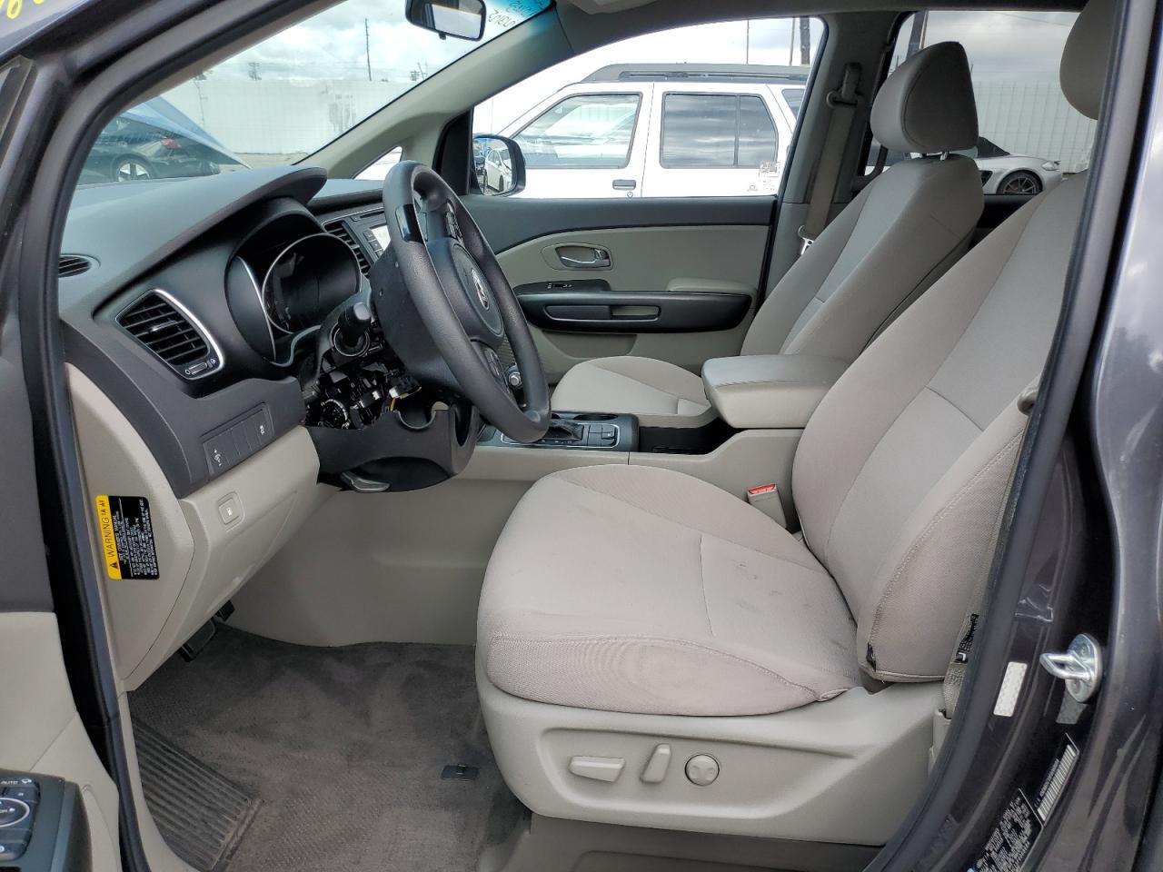 2015 KIA SEDONA