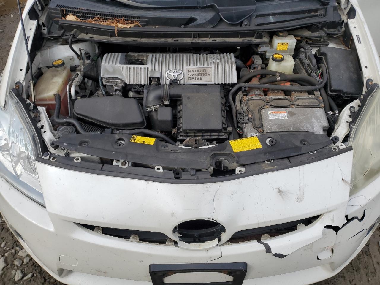 2011 TOYOTA PRIUS