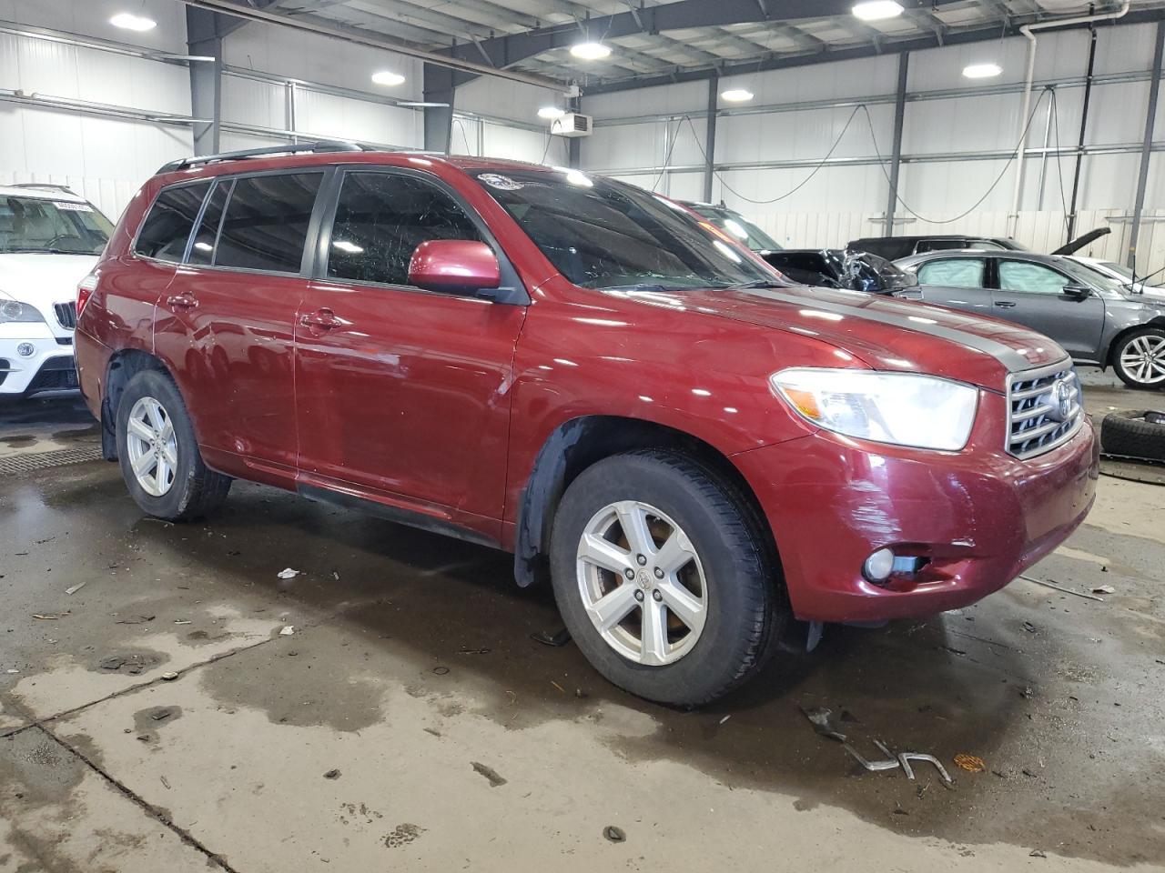 2010 TOYOTA HIGHLANDER