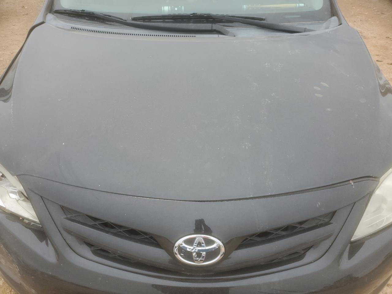2011 TOYOTA COROLLA