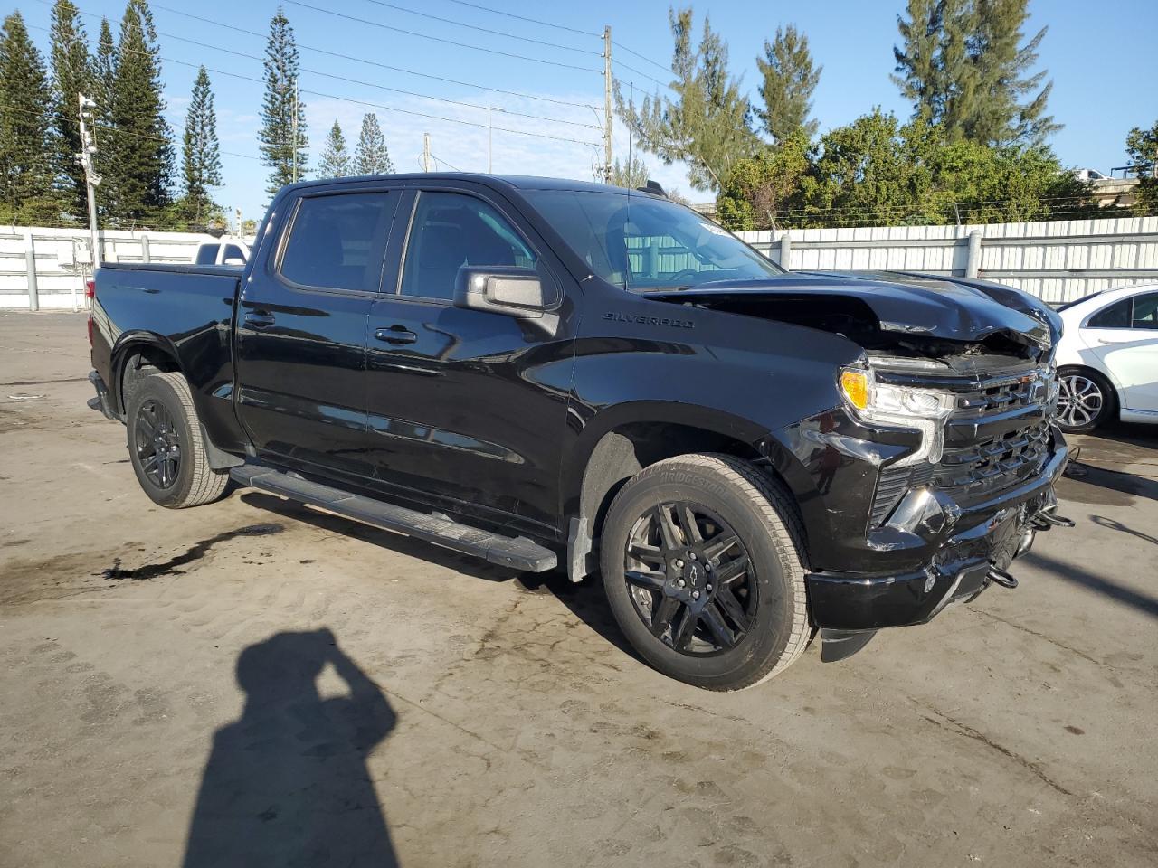 2023 CHEVROLET Silverado