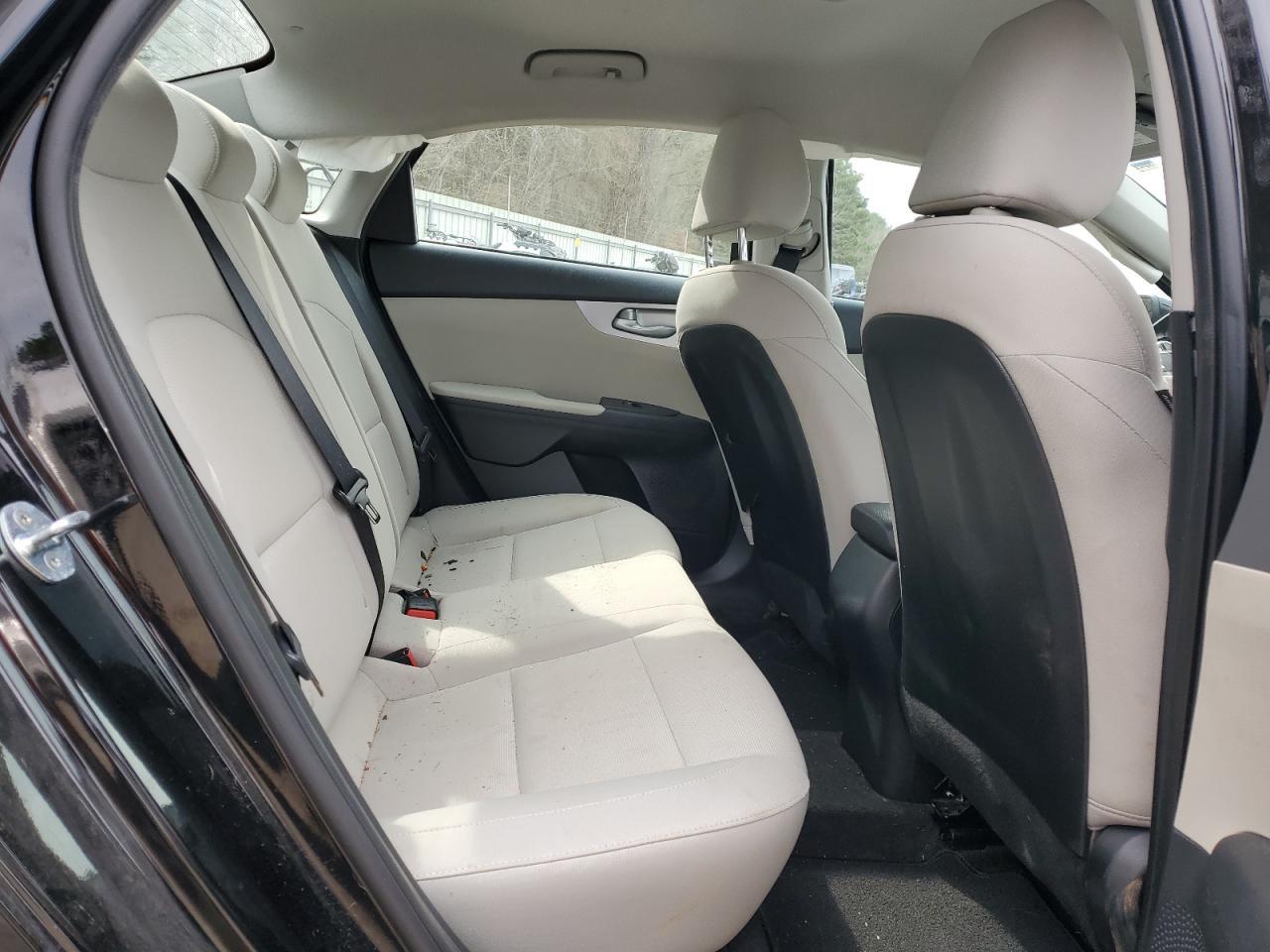 2022 KIA FORTE