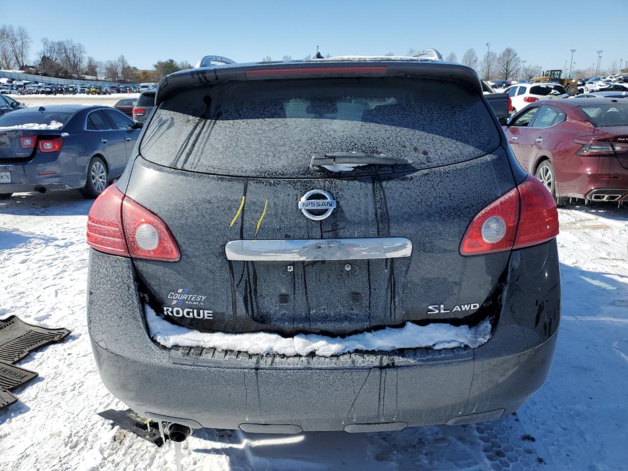 2013 NISSAN ROGUE