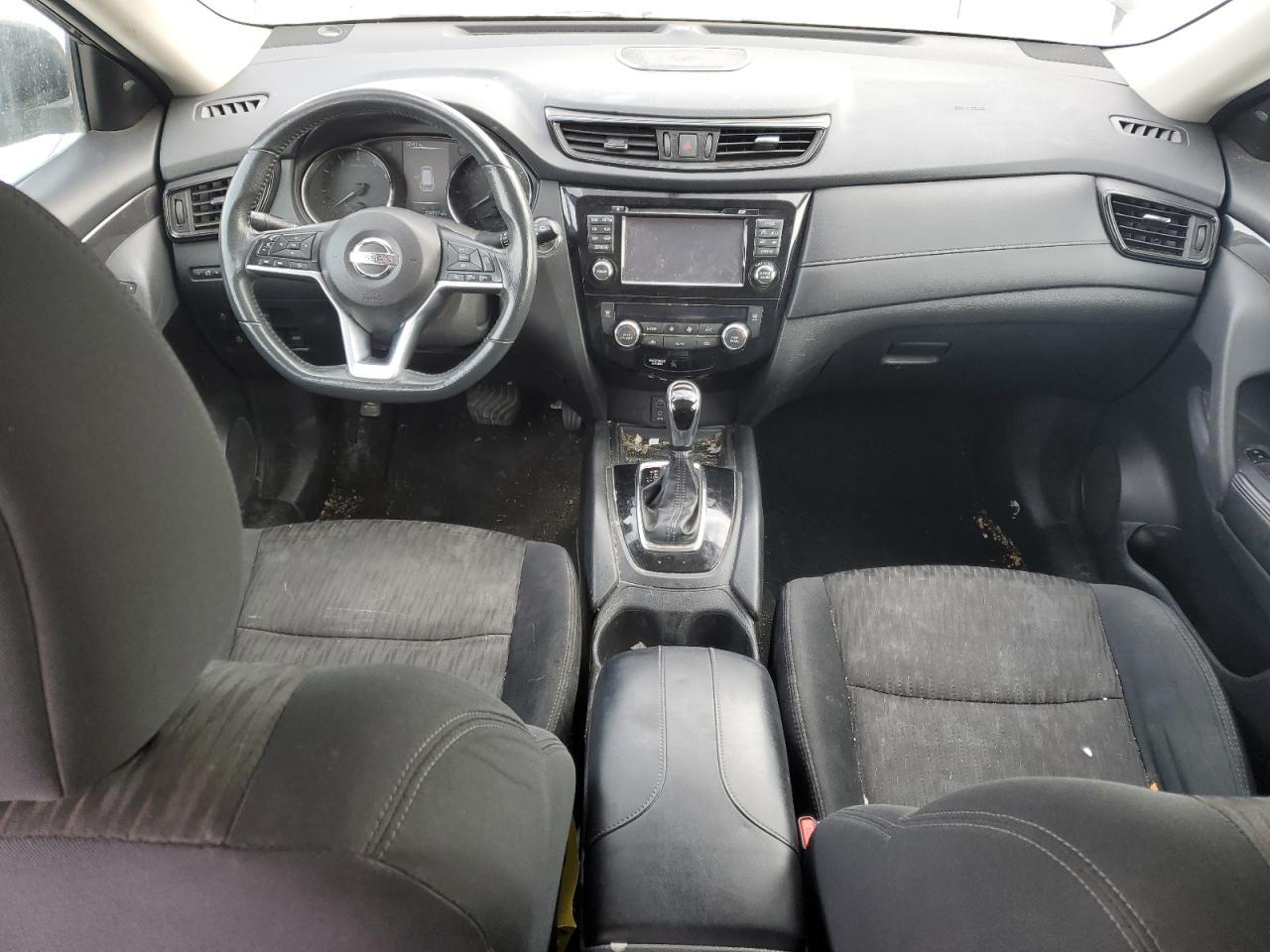 2017 NISSAN ROGUE