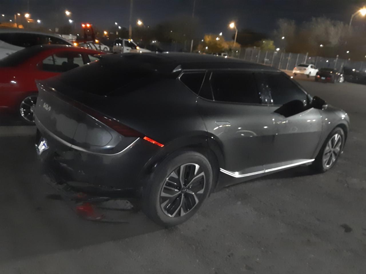 2023 KIA EV6