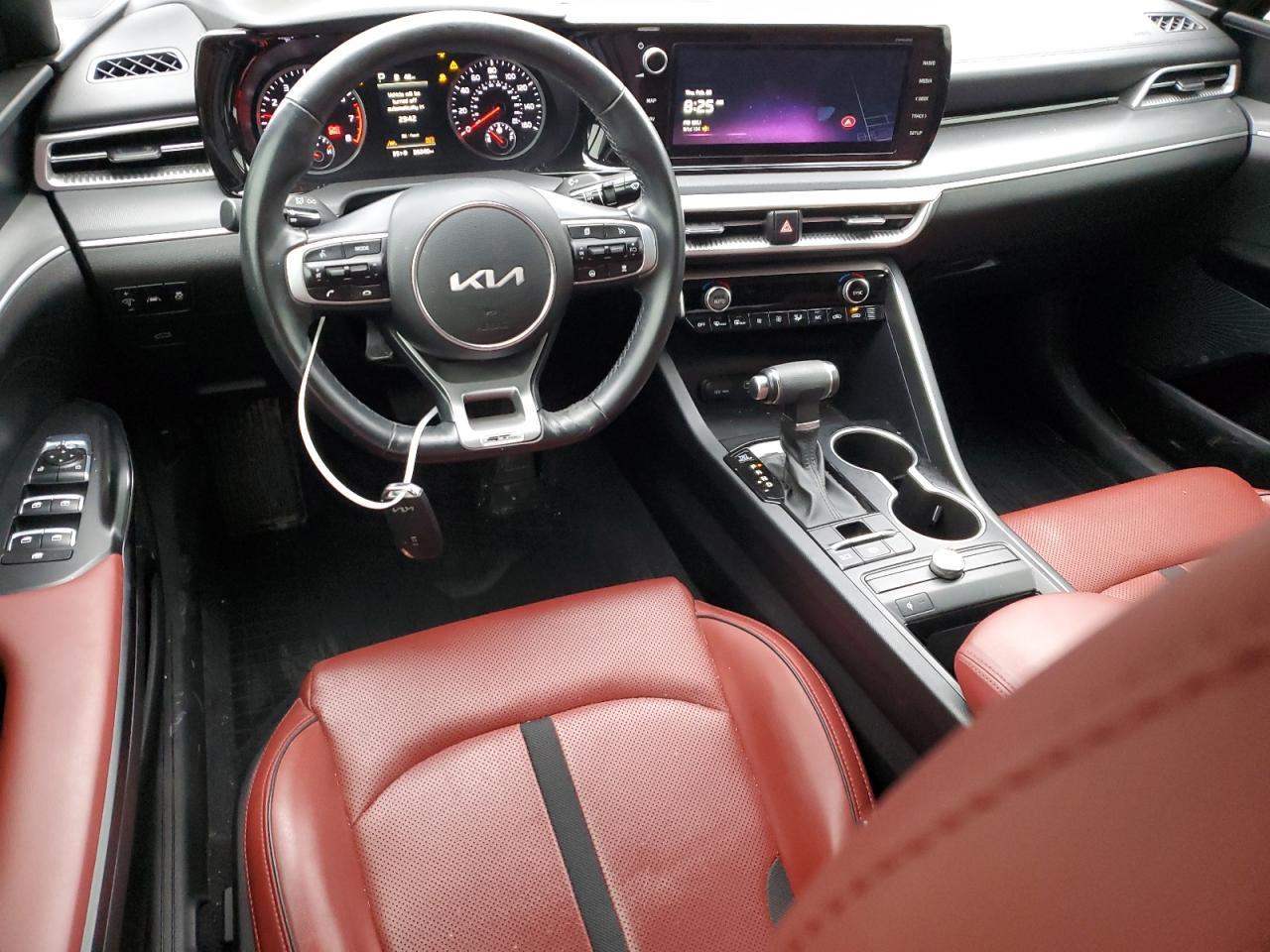 2023 KIA K5