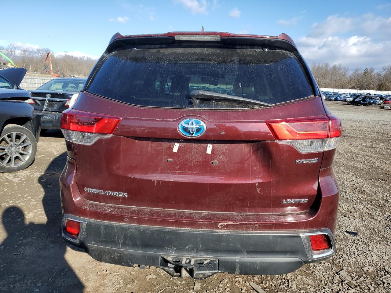 2017 TOYOTA HIGHLANDER
