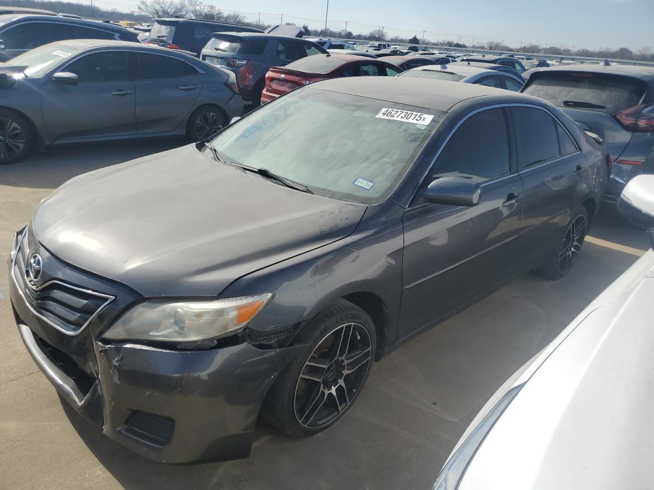 2011 TOYOTA CAMRY