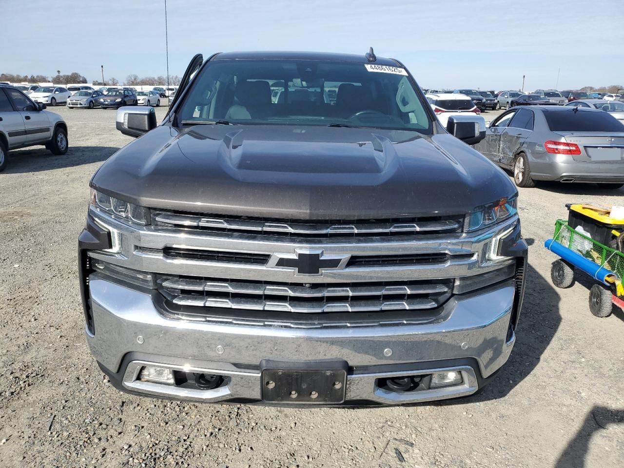 2021 CHEVROLET Silverado