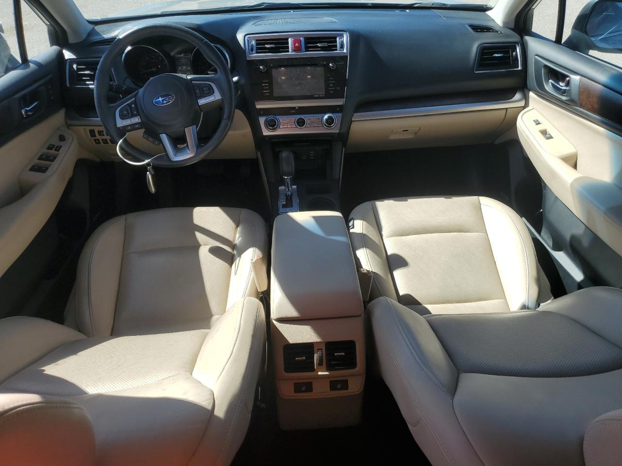 2015 SUBARU Outback