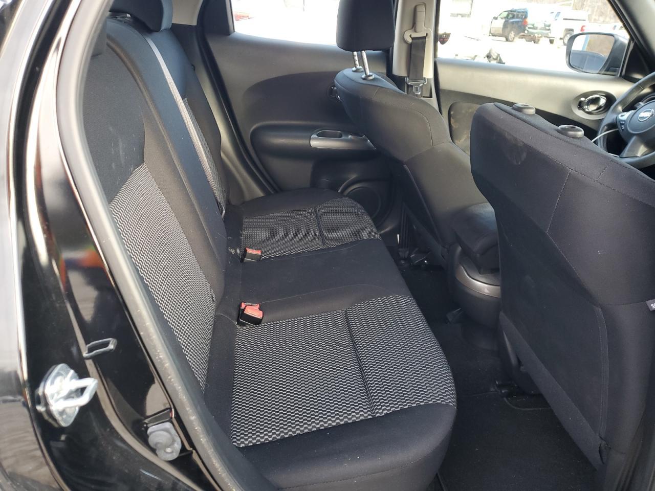 2015 NISSAN Juke