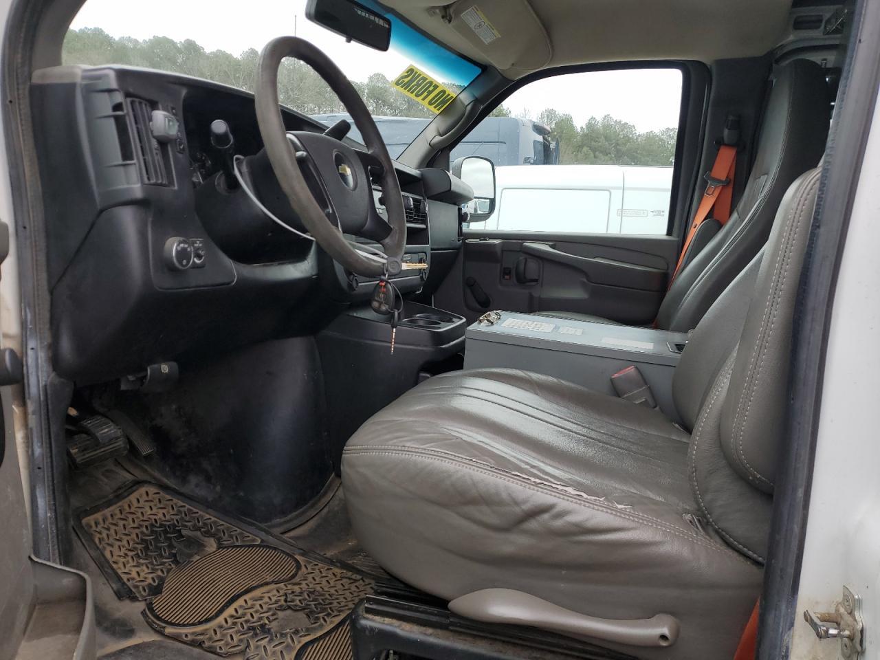 2013 CHEVROLET EXPRESS 2500