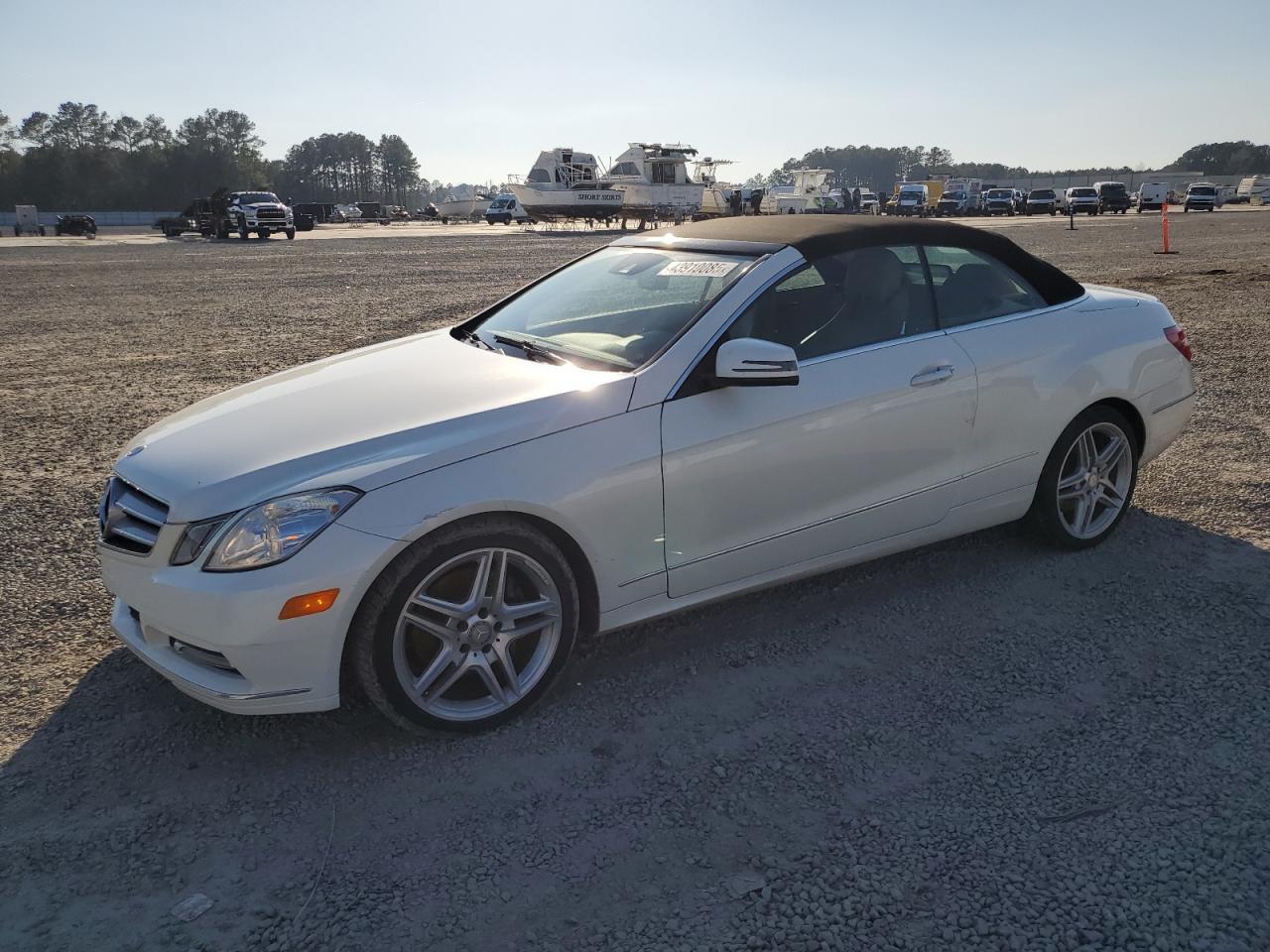 2013 MERCEDES-BENZ E-Class