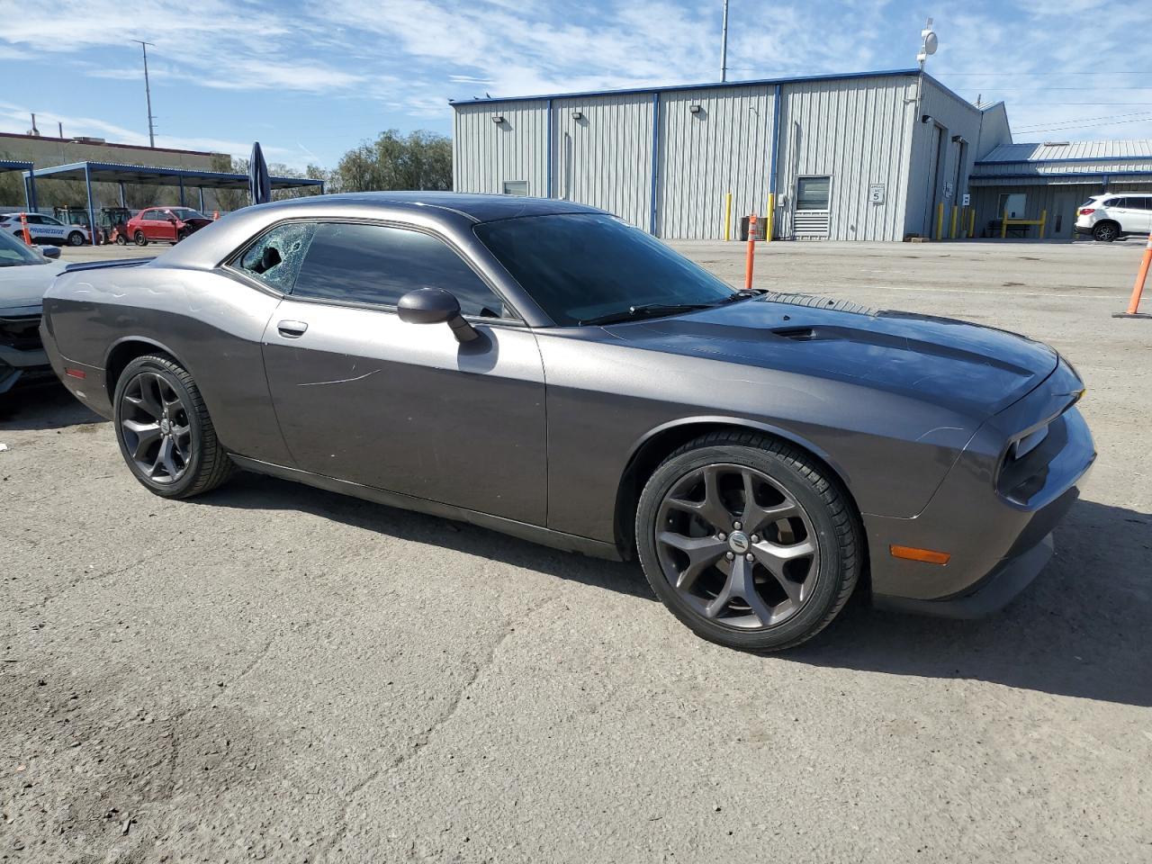 2013 DODGE Challenger