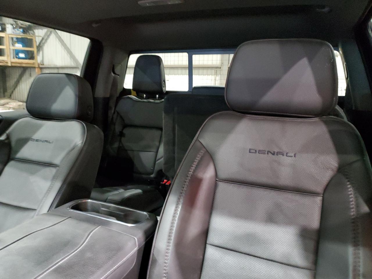 2024 GMC Sierra