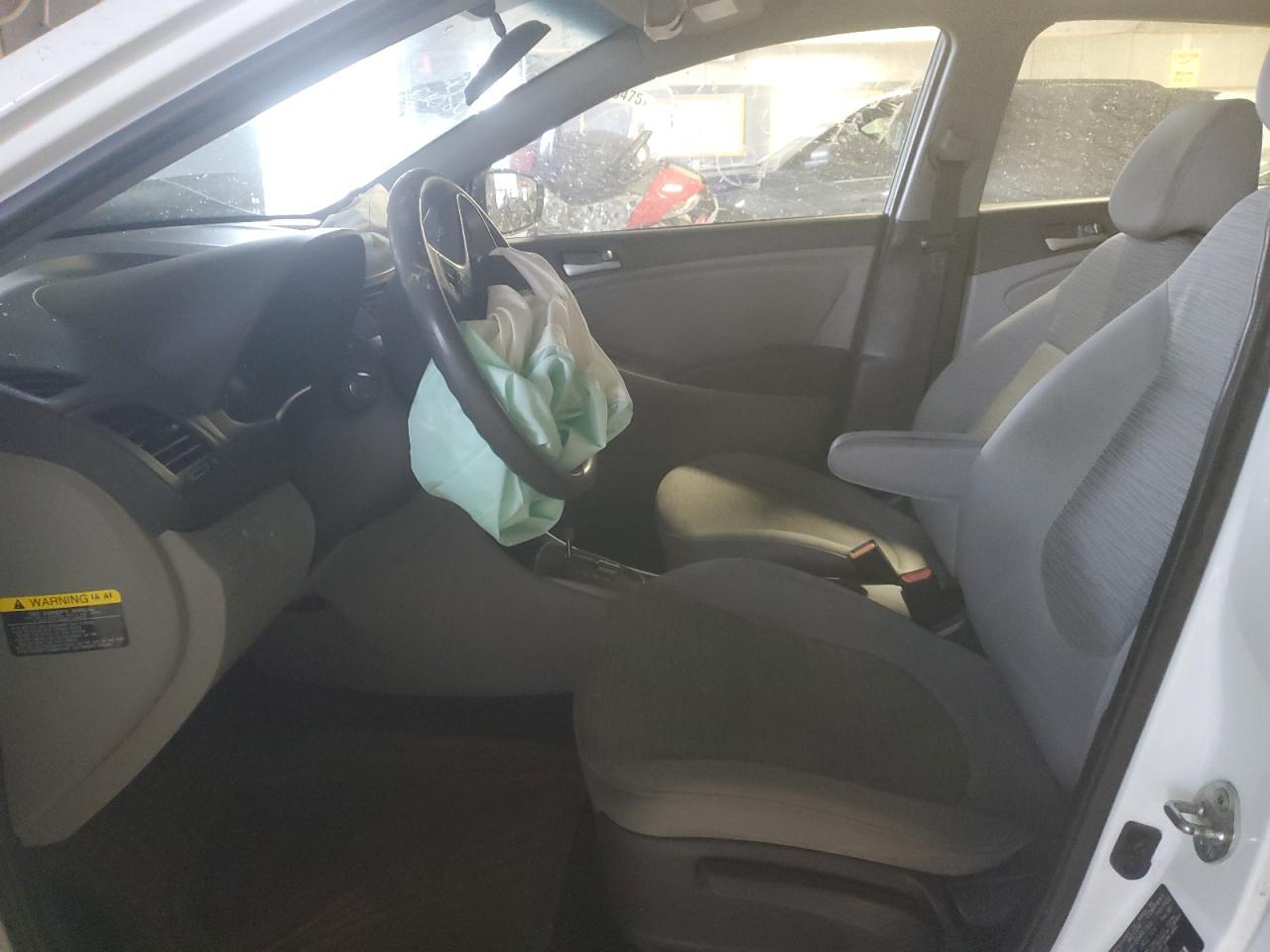 2016 HYUNDAI ACCENT