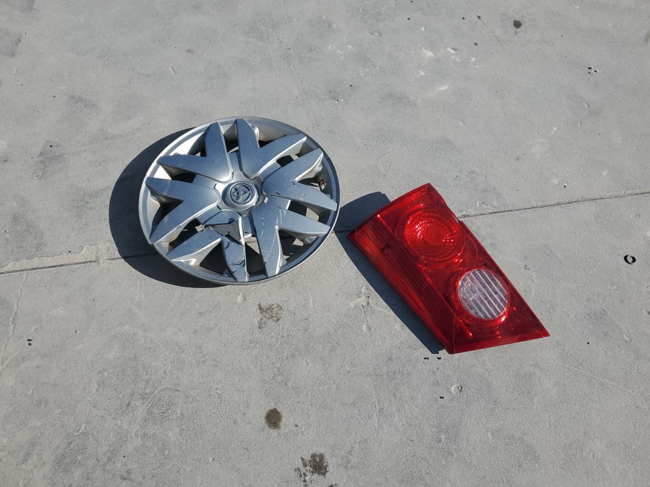 2006 TOYOTA SIENNA