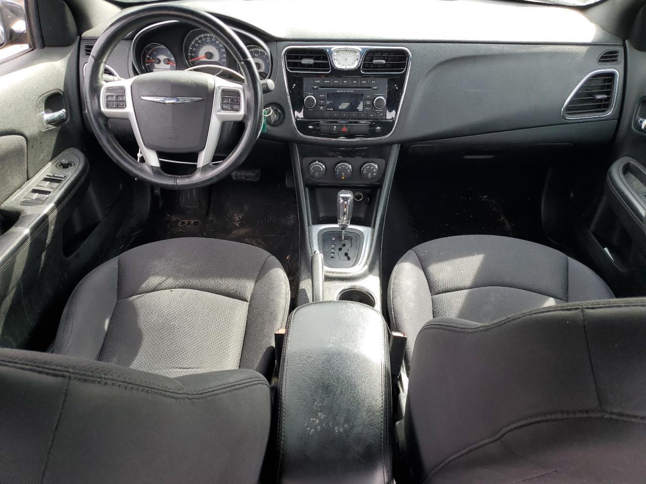 2013 CHRYSLER 200