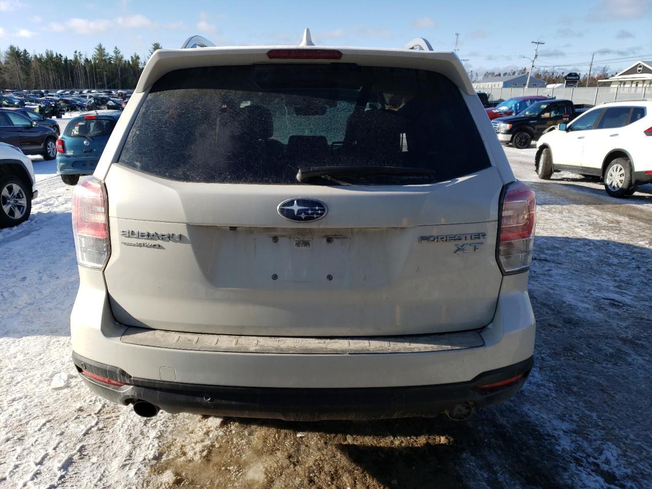 2017 SUBARU FORESTER