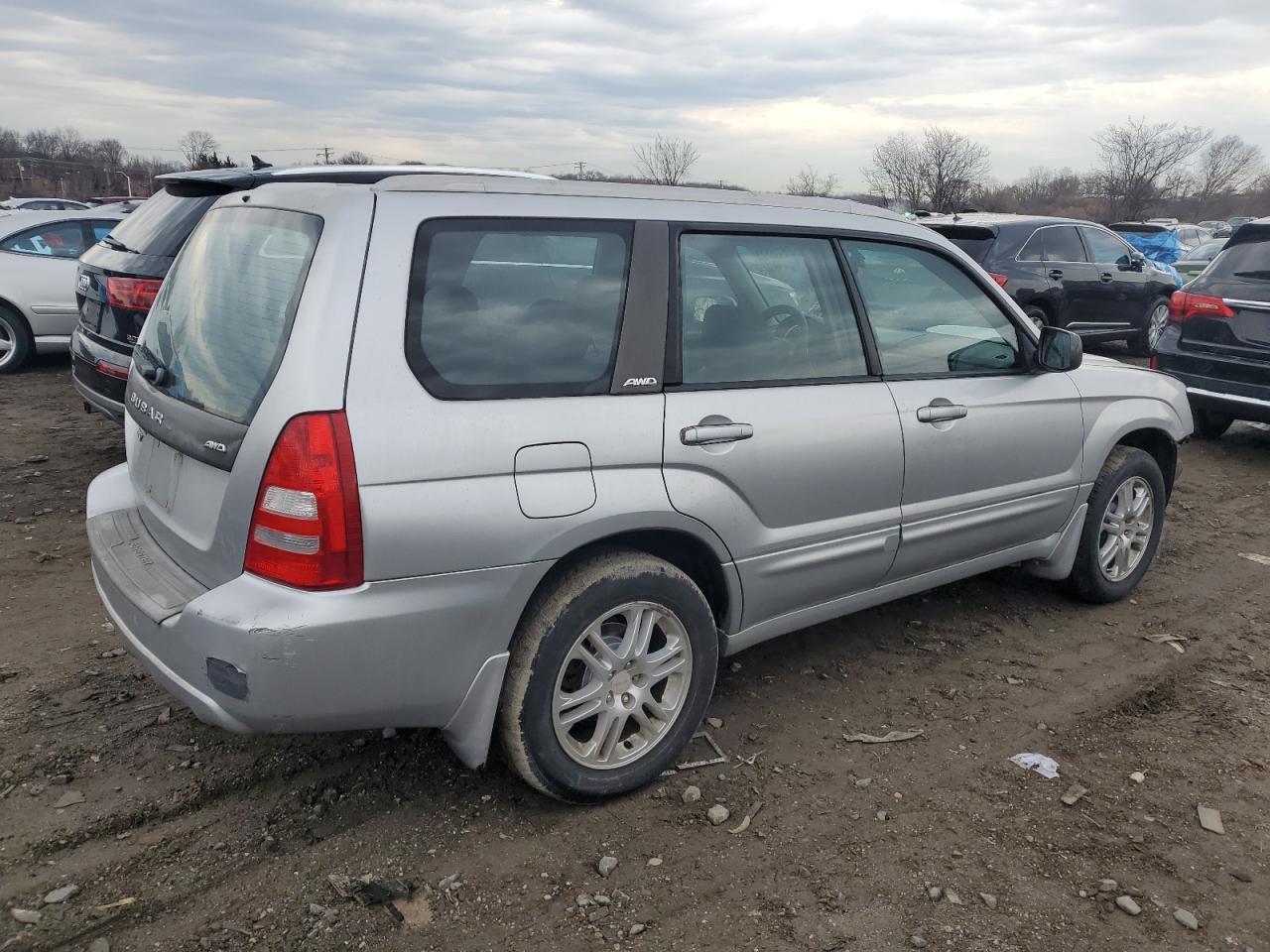 2004 SUBARU FORESTER