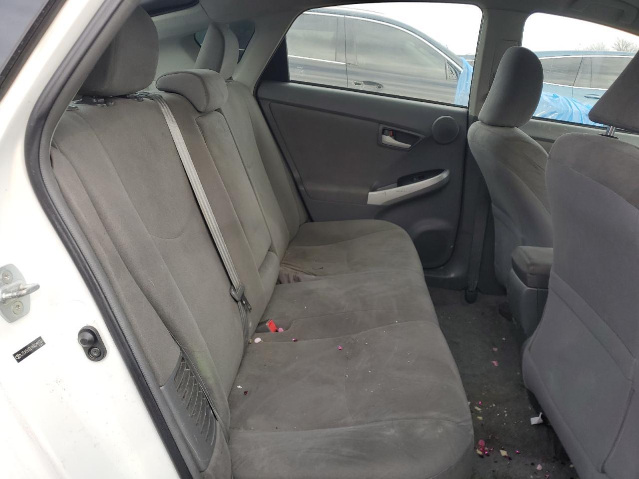 2011 TOYOTA PRIUS