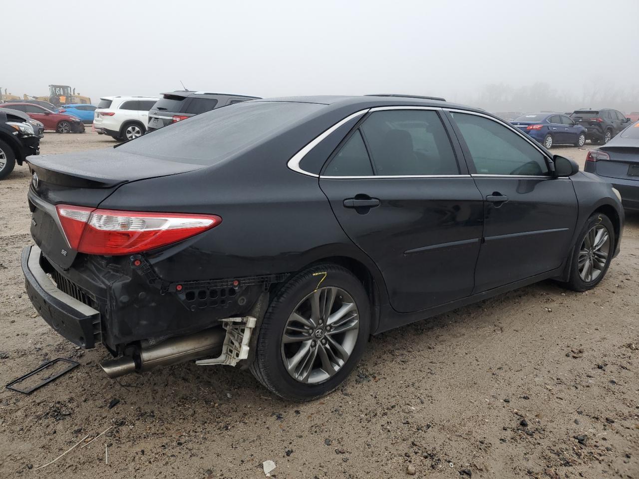 2017 TOYOTA CAMRY