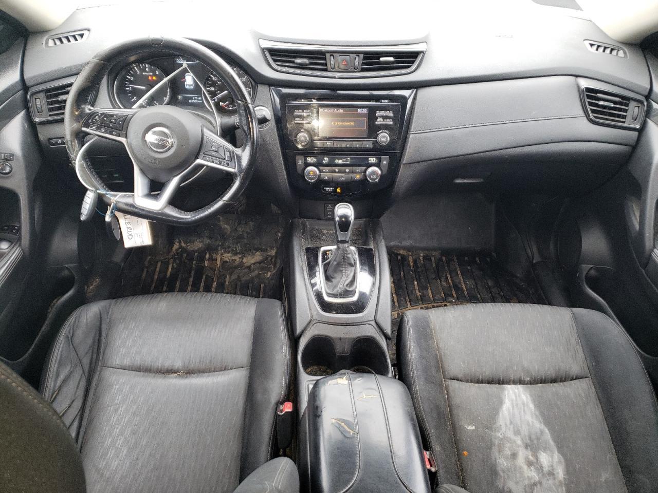 2017 NISSAN ROGUE