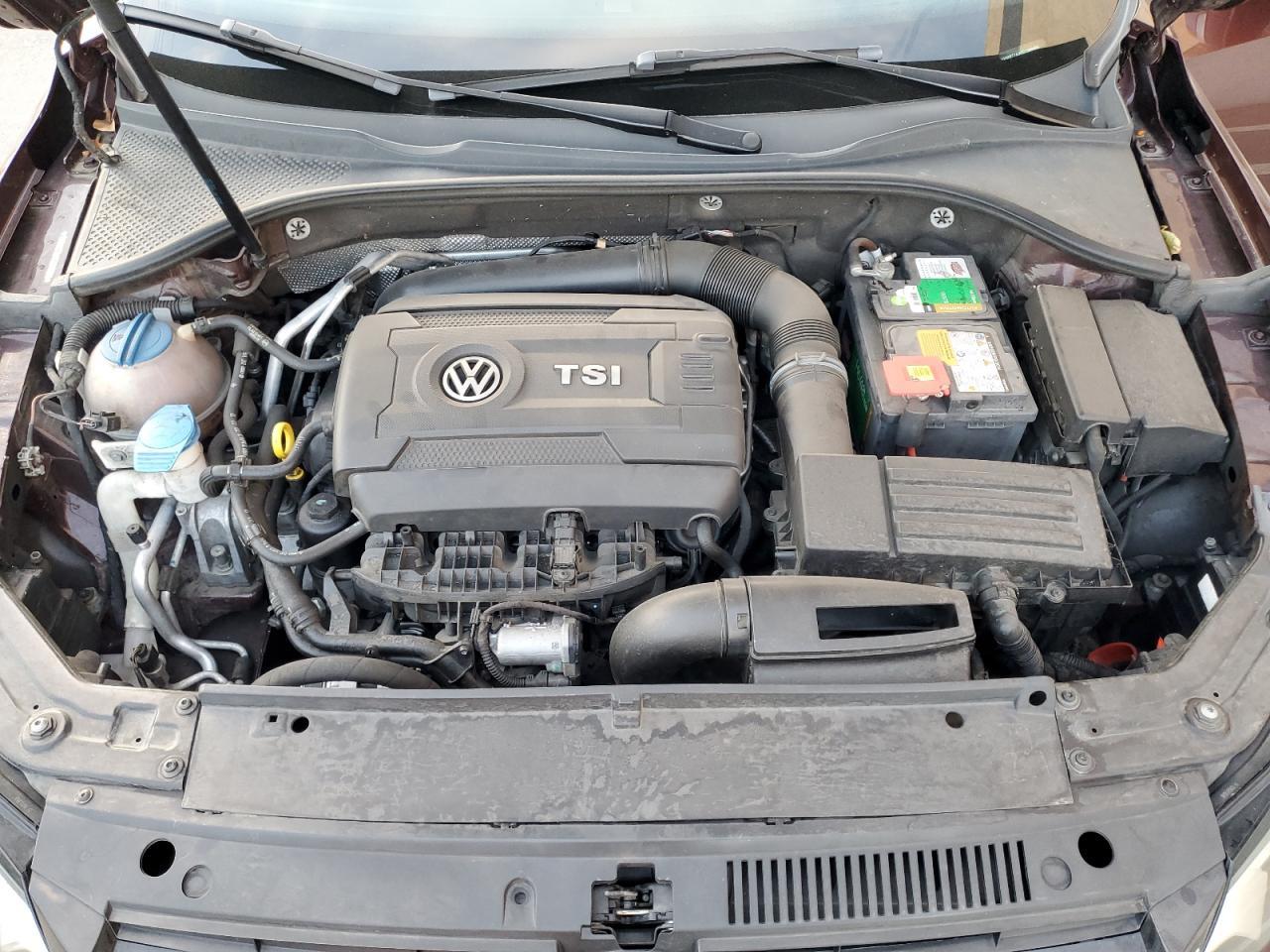 2014 VOLKSWAGEN Passat